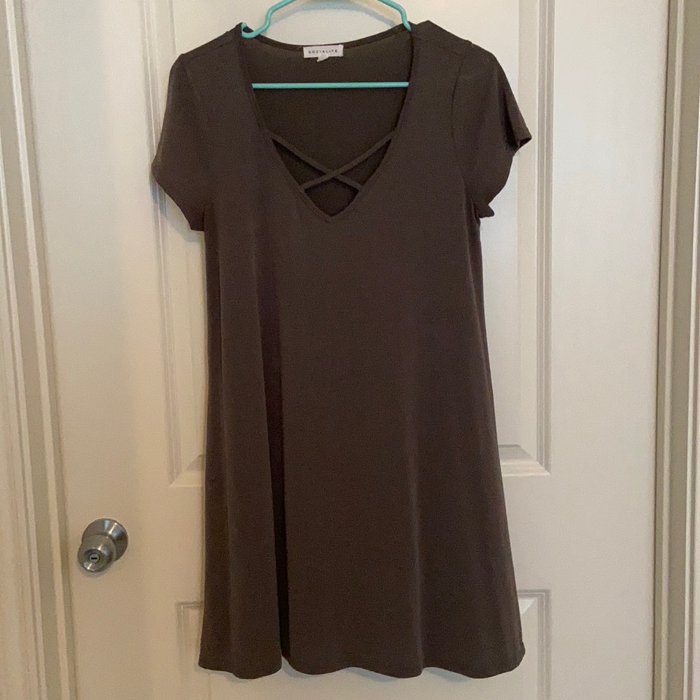 Socialite Size M Dark Green T-Shirt Dress